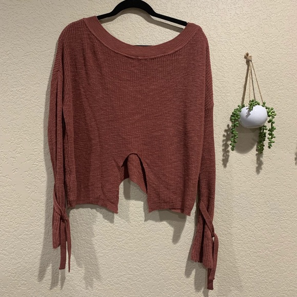 Express Sweater - Picture 2 of 2